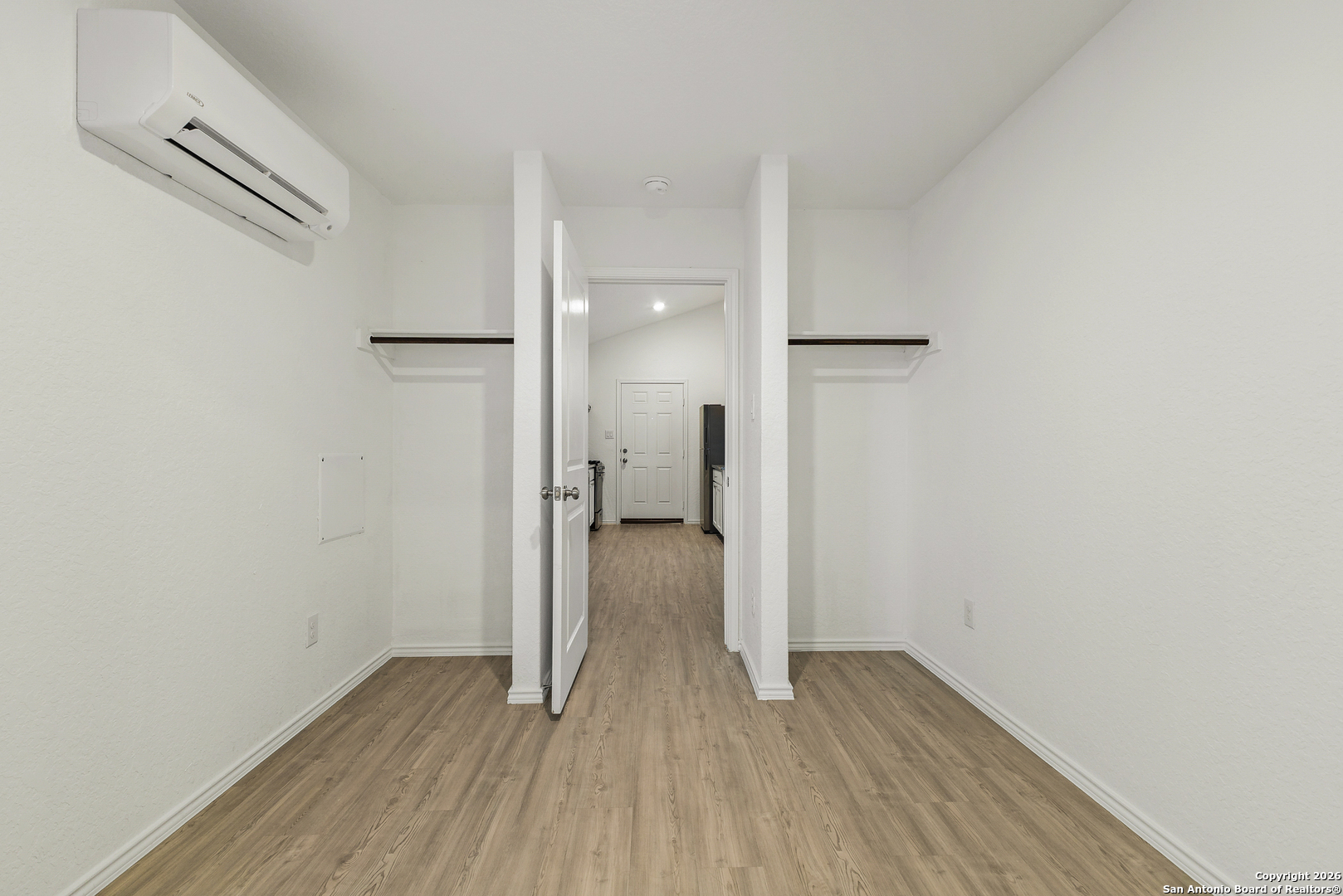 4283 Thalweg San Antonio TX 78223