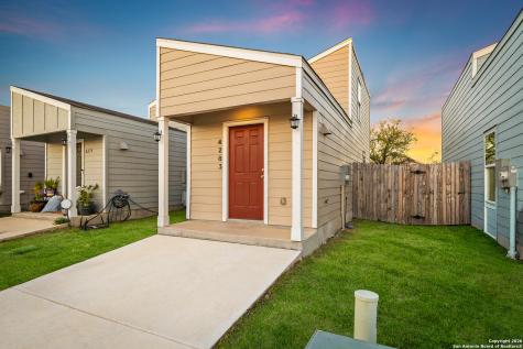 4283 Thalweg San Antonio TX 78223