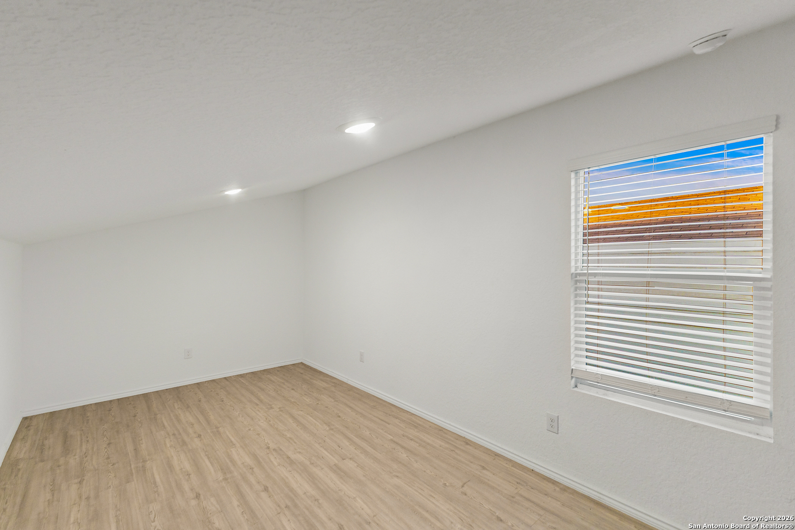 4283 Thalweg San Antonio TX 78223