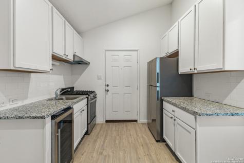4283 Thalweg San Antonio TX 78223