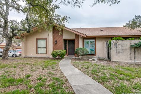 16317 Avenida Del Luna San Antonio TX 78232
