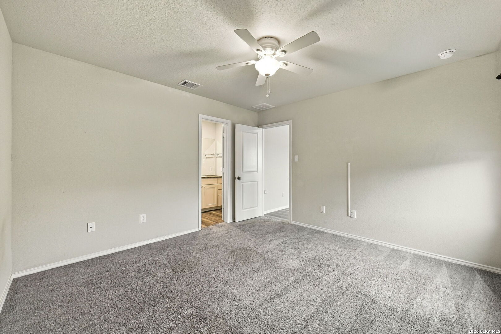 10214 Robbins Grove San Antonio TX 78245
