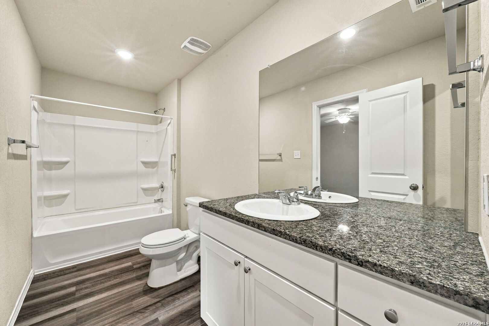 10214 Robbins Grove San Antonio TX 78245