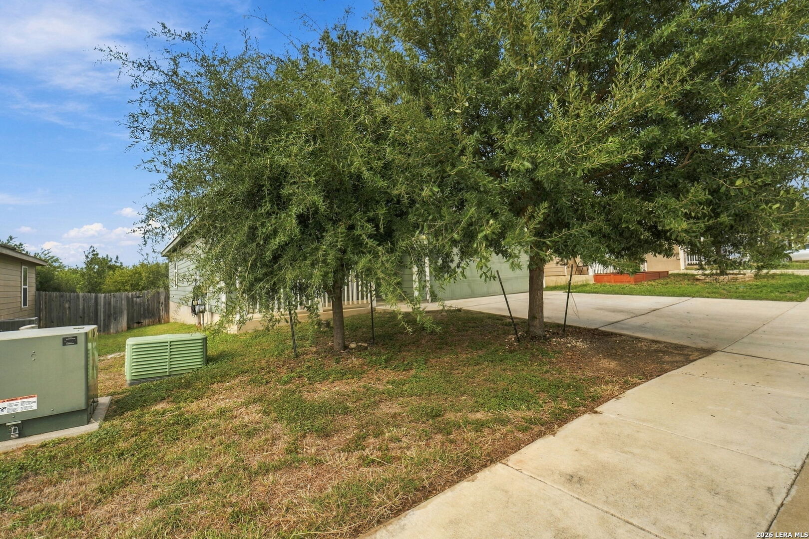 10214 Robbins Grove San Antonio TX 78245