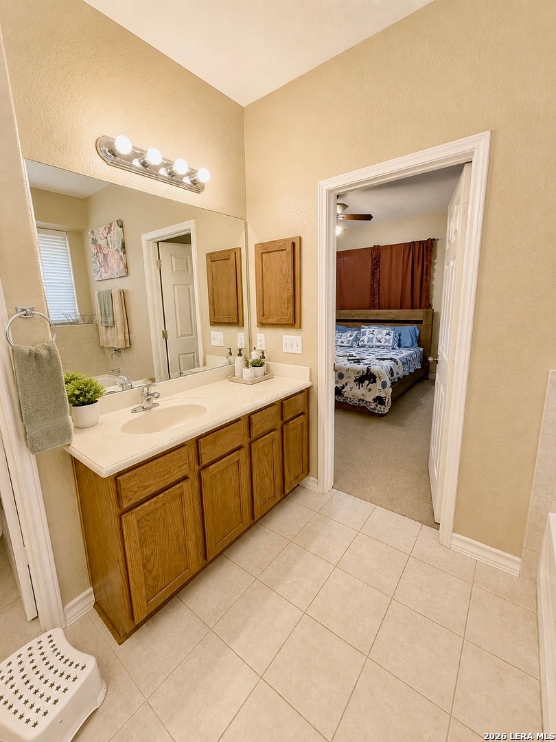 1848 Lost Trail Pleasanton TX 78064