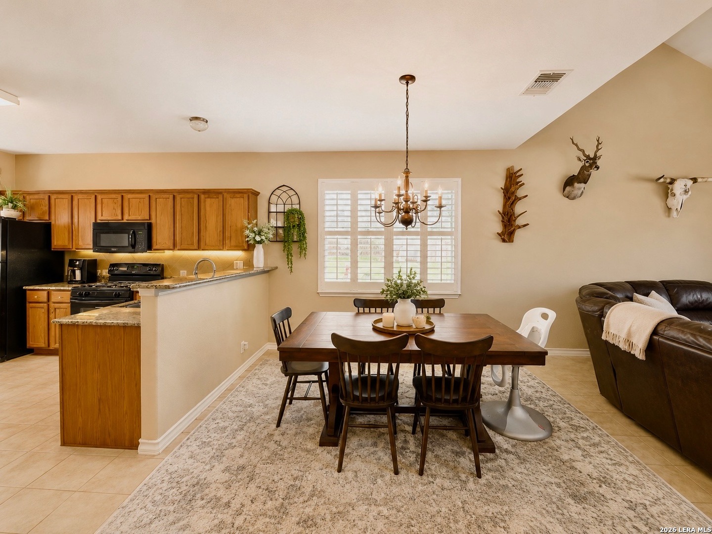 1848 Lost Trail Pleasanton TX 78064