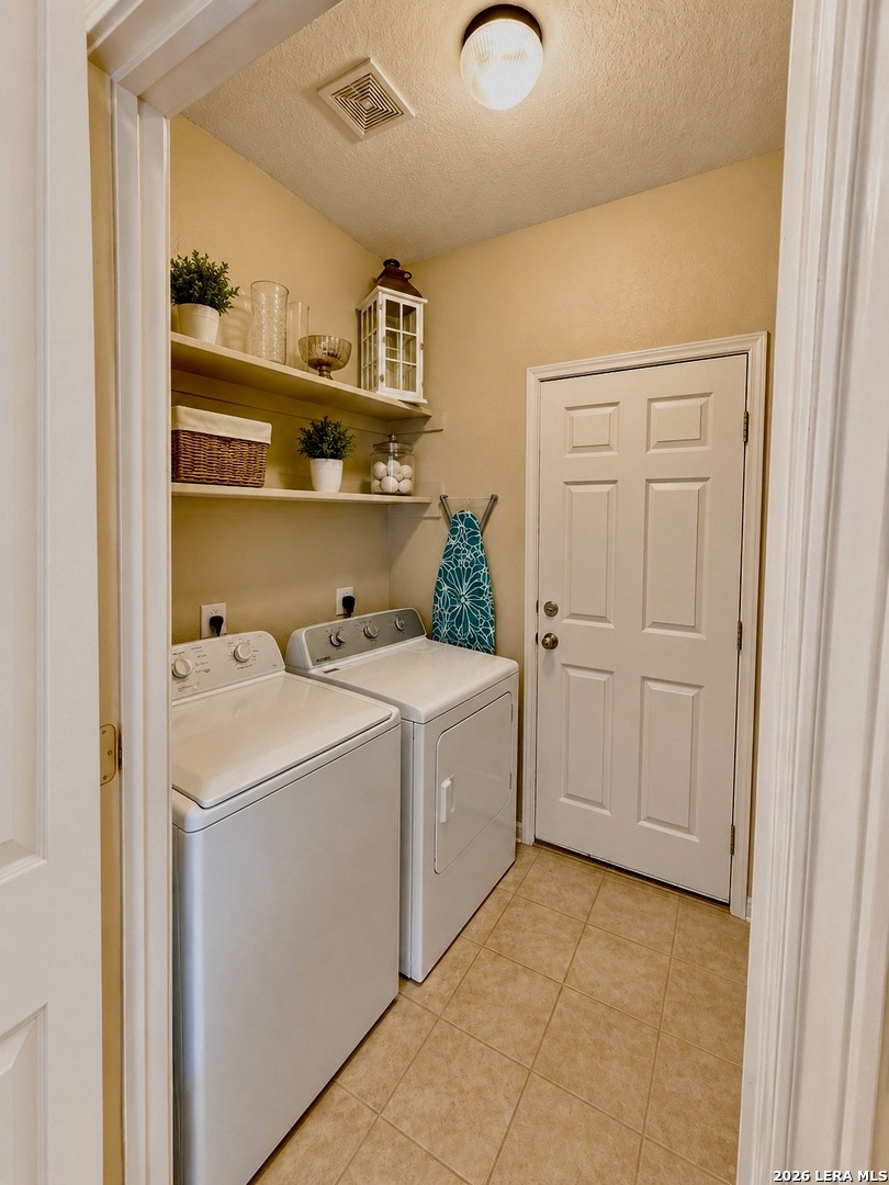 1848 Lost Trail Pleasanton TX 78064