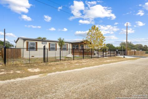 161 Pr 1514 Bandera TX 78003