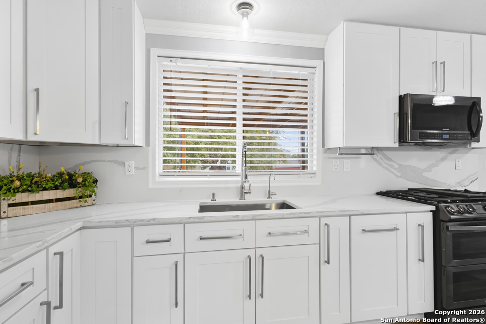 161 Pr 1514 Bandera TX 78003