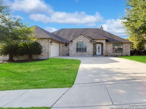 405 Whitetail Pass Schertz TX 78154