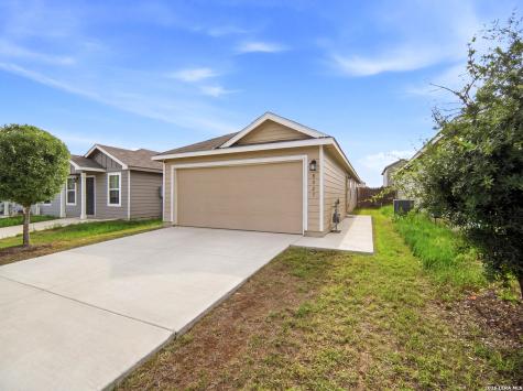 8027 Serro Medina San Antonio TX 78252
