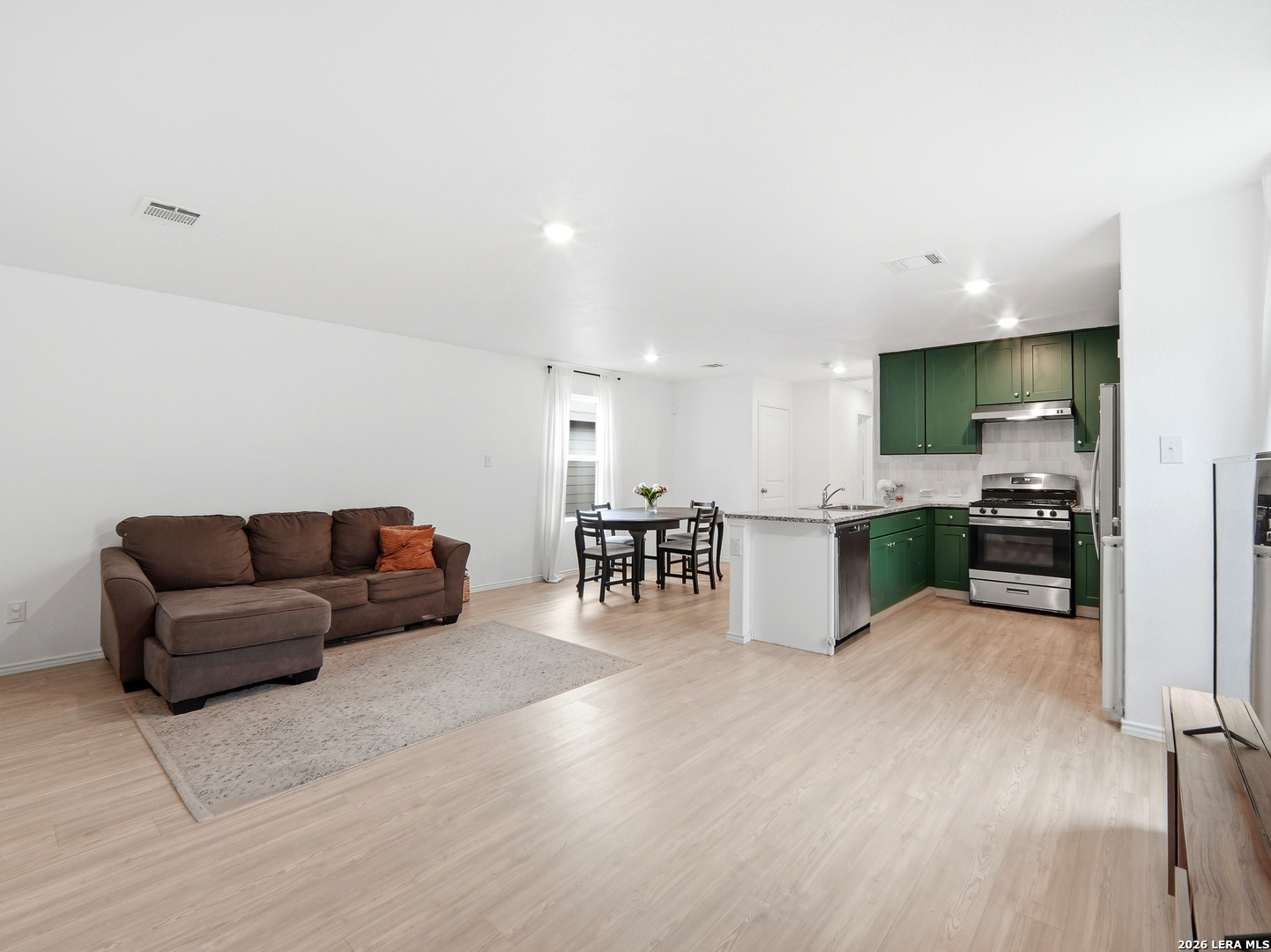 8027 Serro Medina San Antonio TX 78252