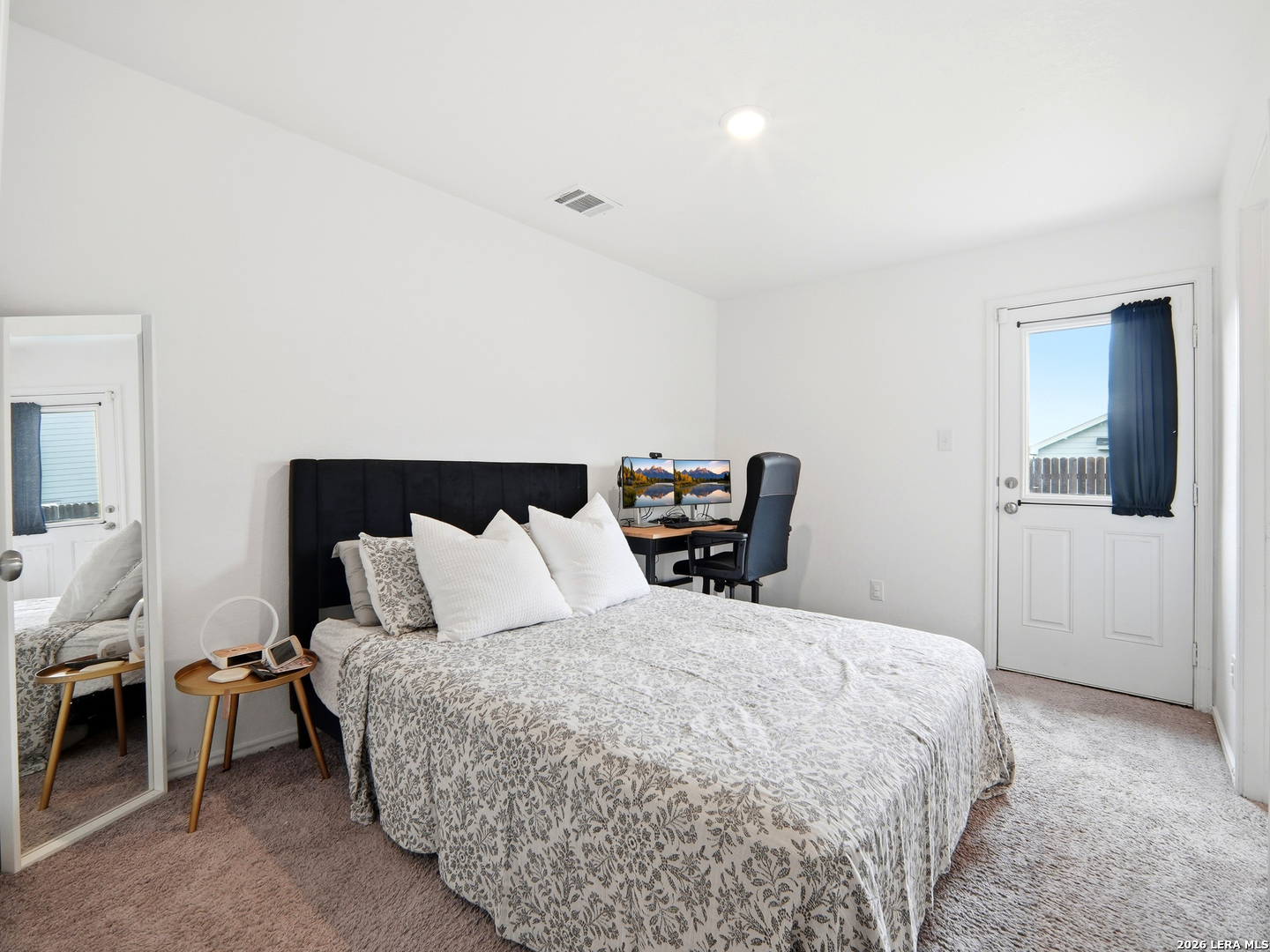 8027 Serro Medina San Antonio TX 78252