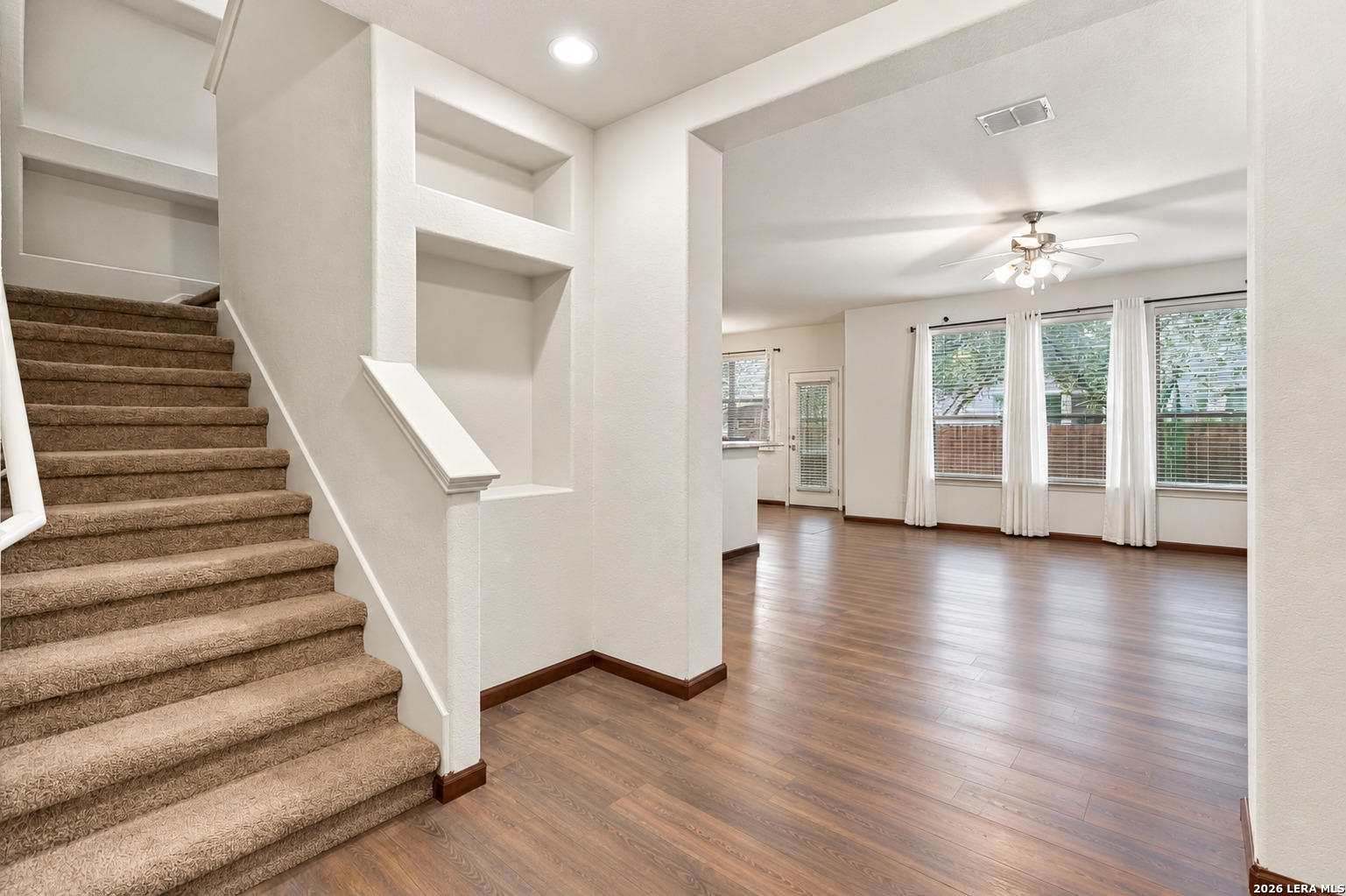 6027 Pecan Tree San Antonio TX 78240