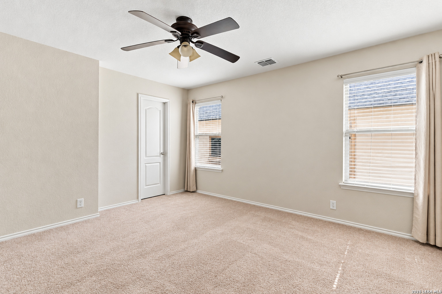 6027 Pecan Tree San Antonio TX 78240