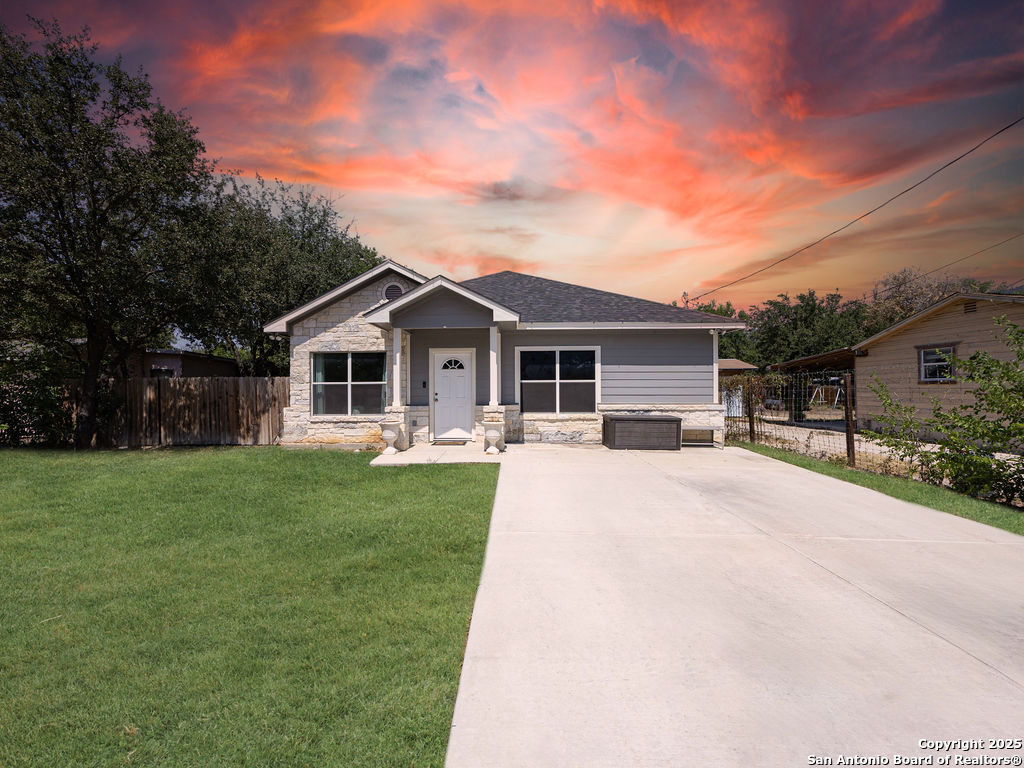 1019 Clovis Place San Antonio TX 78221