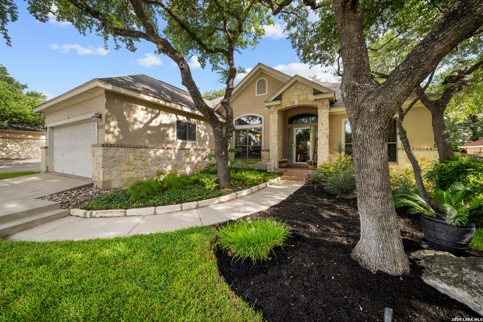 8927 Rushing Winds San Antonio TX 78254
