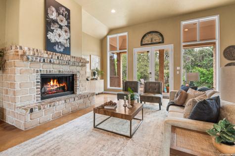 109 Breeze Ridge San Antonio TX 78260