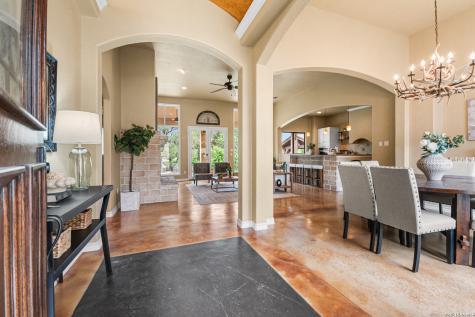 109 Breeze Ridge San Antonio TX 78260