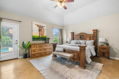 109 Breeze Ridge San Antonio TX 78260