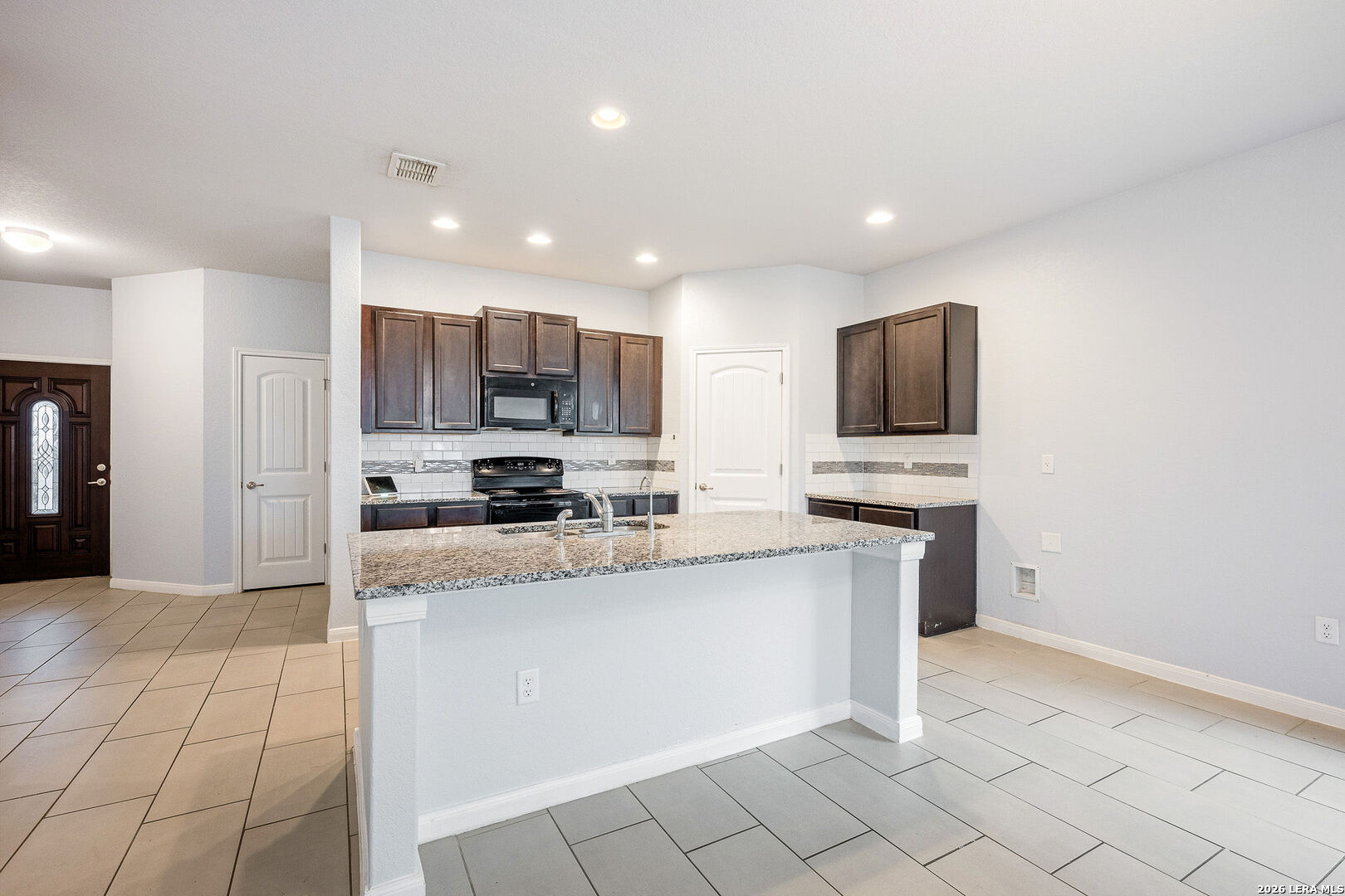 5903 Larkspur Valley San Antonio TX 78218