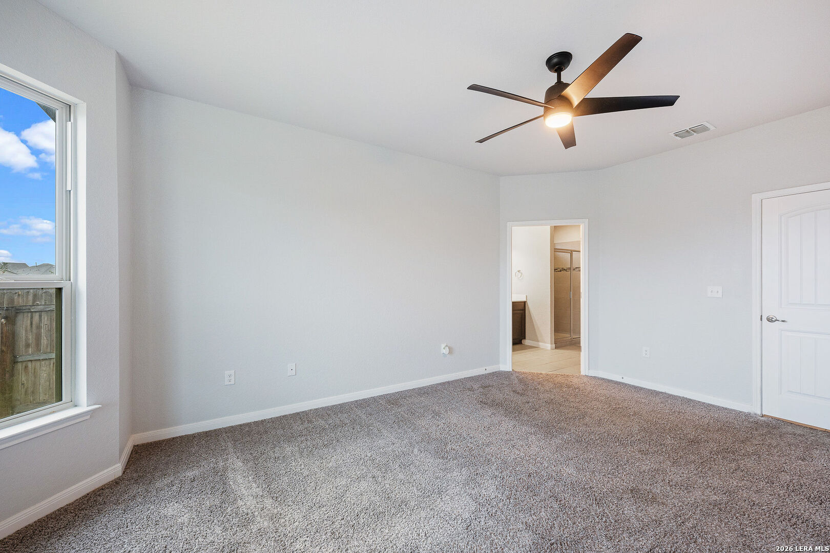 5903 Larkspur Valley San Antonio TX 78218