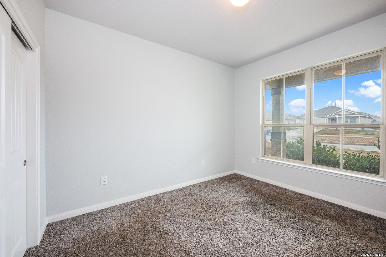5903 Larkspur Valley San Antonio TX 78218