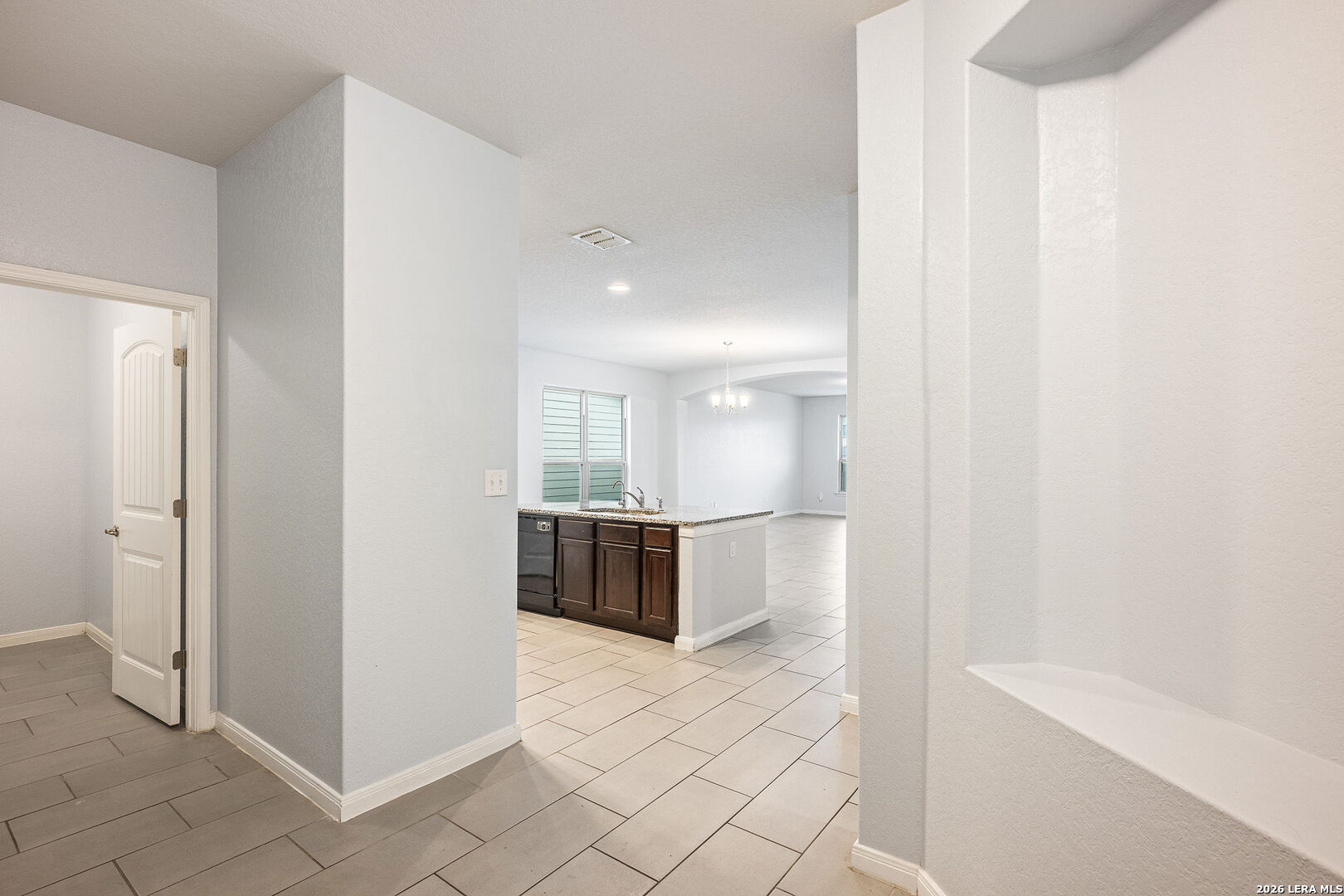 5903 Larkspur Valley San Antonio TX 78218