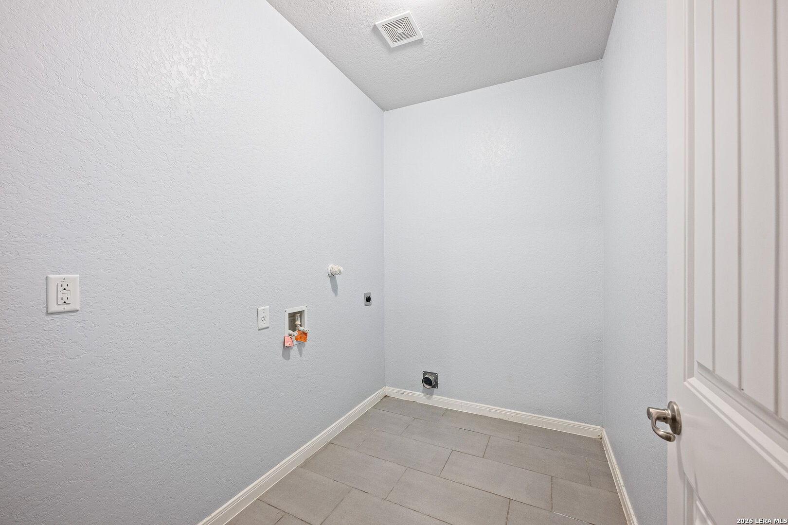 5903 Larkspur Valley San Antonio TX 78218