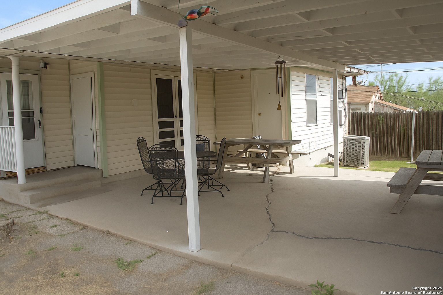 1266 W Elsmere Place San Antonio TX 78201