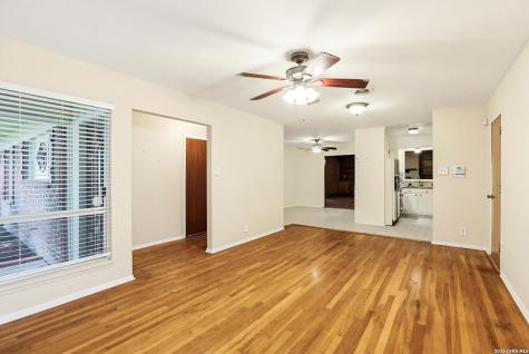 214 Sonata Drive San Antonio TX 78216