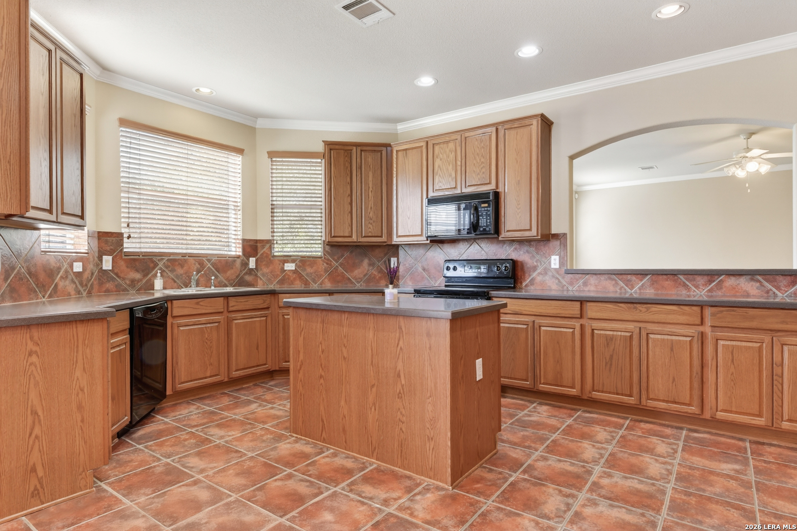8510 Espanola Helotes TX 78023