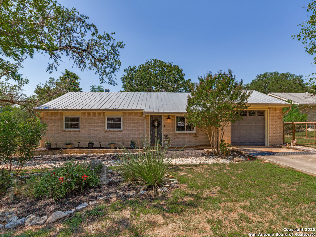 710 Fifth Comfort TX 78013
