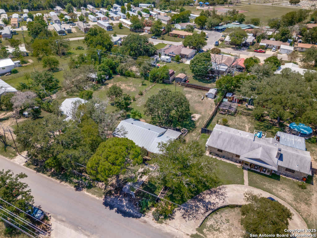 710 Fifth Comfort TX 78013