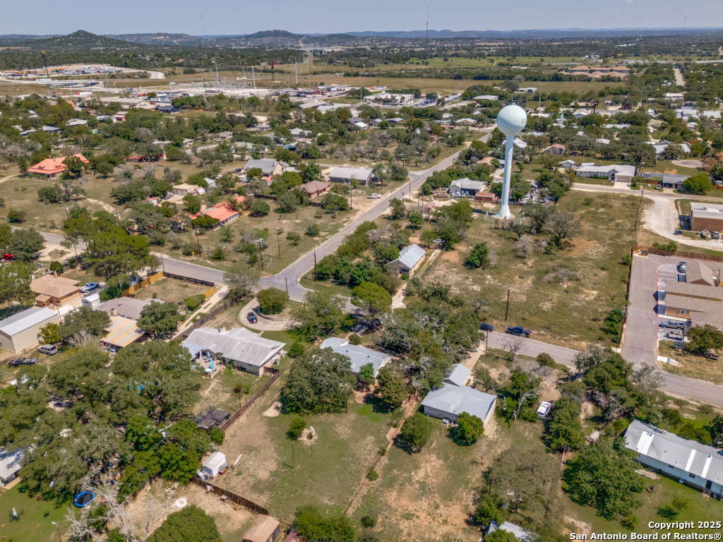710 Fifth Comfort TX 78013