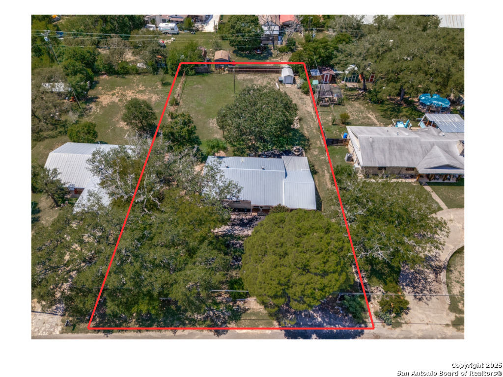 710 Fifth Comfort TX 78013