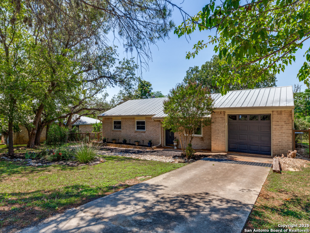 710 Fifth Comfort TX 78013