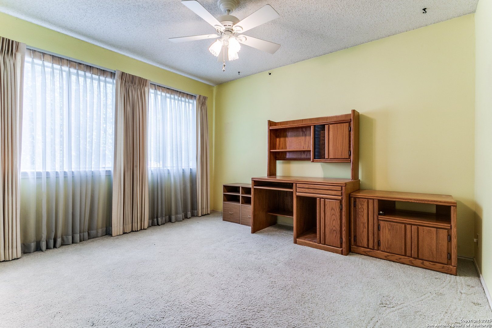 2634 Crow Valley San Antonio TX 78232