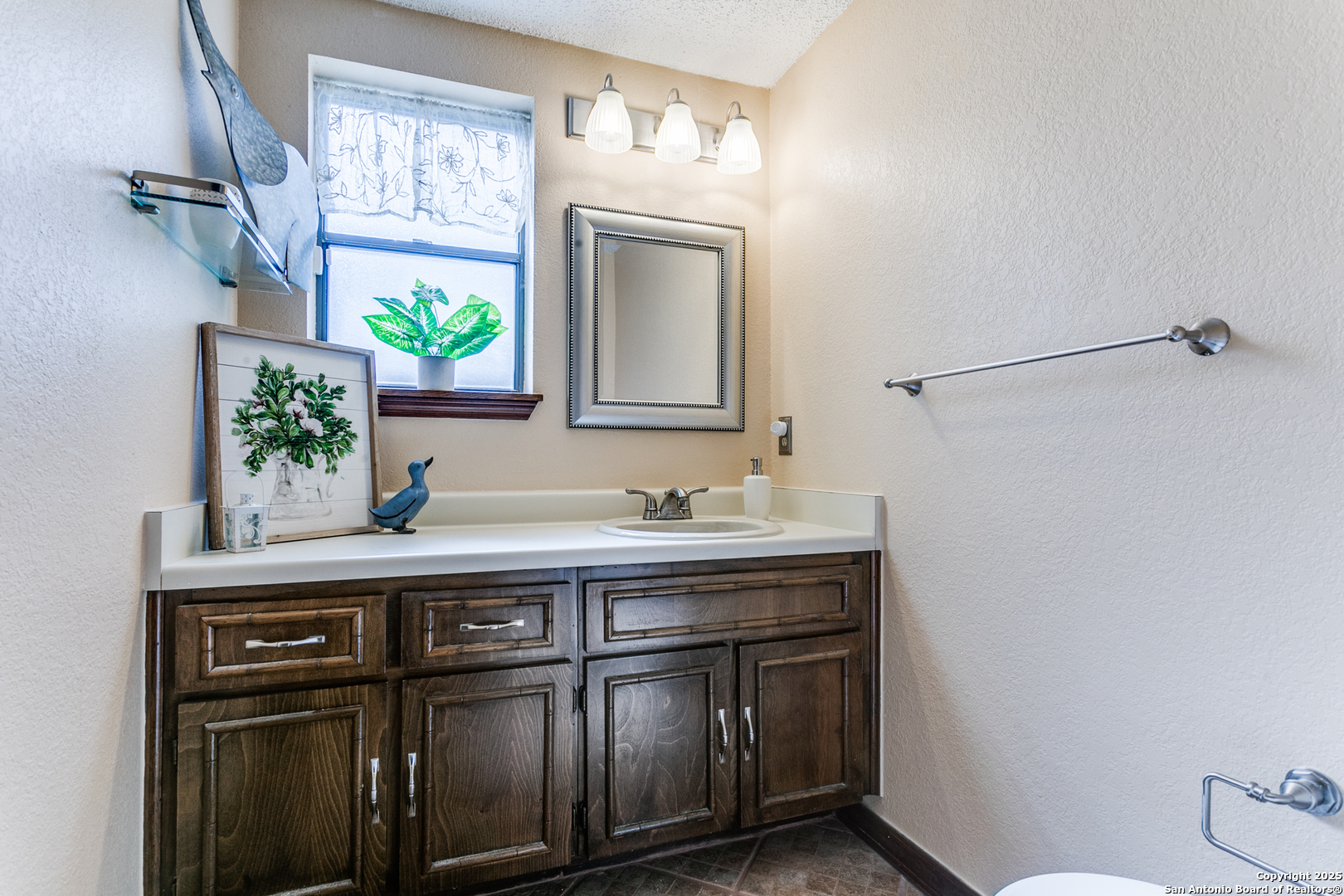 2634 Crow Valley San Antonio TX 78232