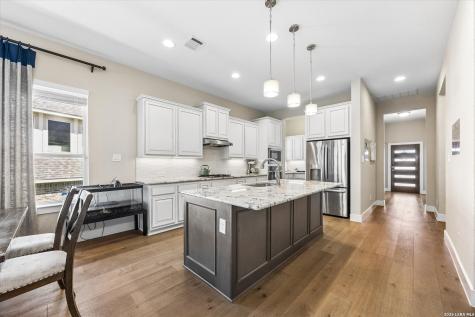 4207 Colina Crest San Antonio TX 78261
