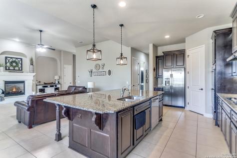 1907 Lindaver San Antonio TX 78260