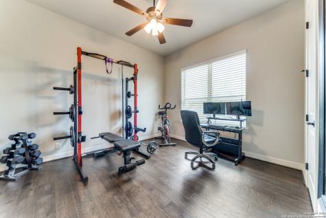 1907 Lindaver San Antonio TX 78260