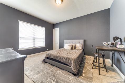 1907 Lindaver San Antonio TX 78260
