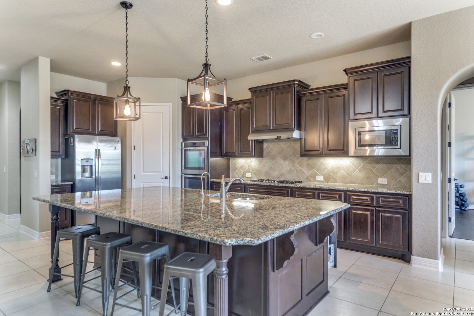 1907 Lindaver San Antonio TX 78260