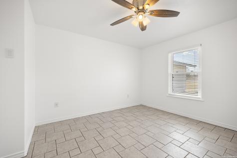 1209 County Road 3651 Sandia TX 78383