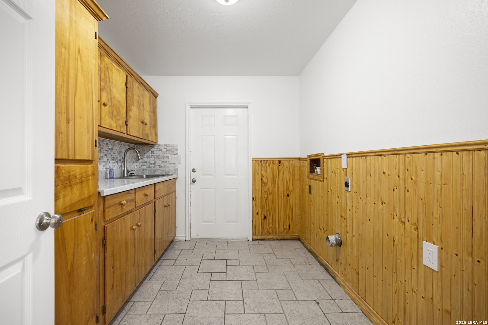 1209 County Road 3651 Sandia TX 78383