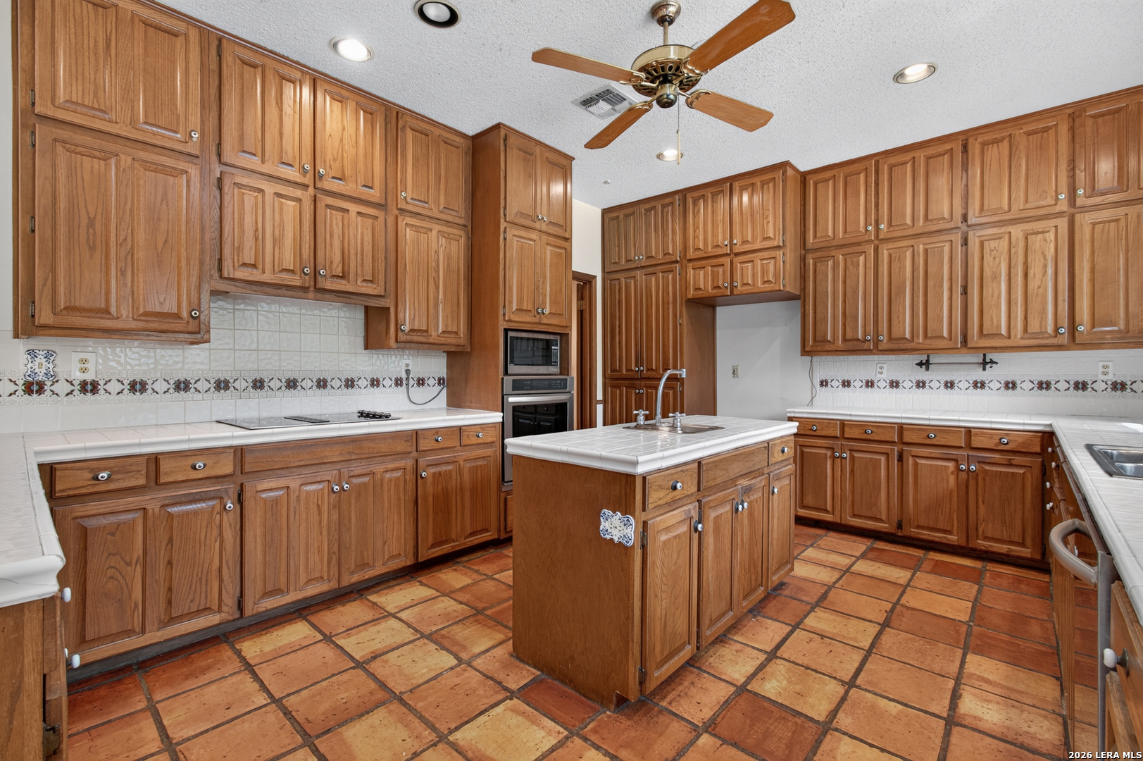 27036 Cynthia Drive San Antonio TX 78266