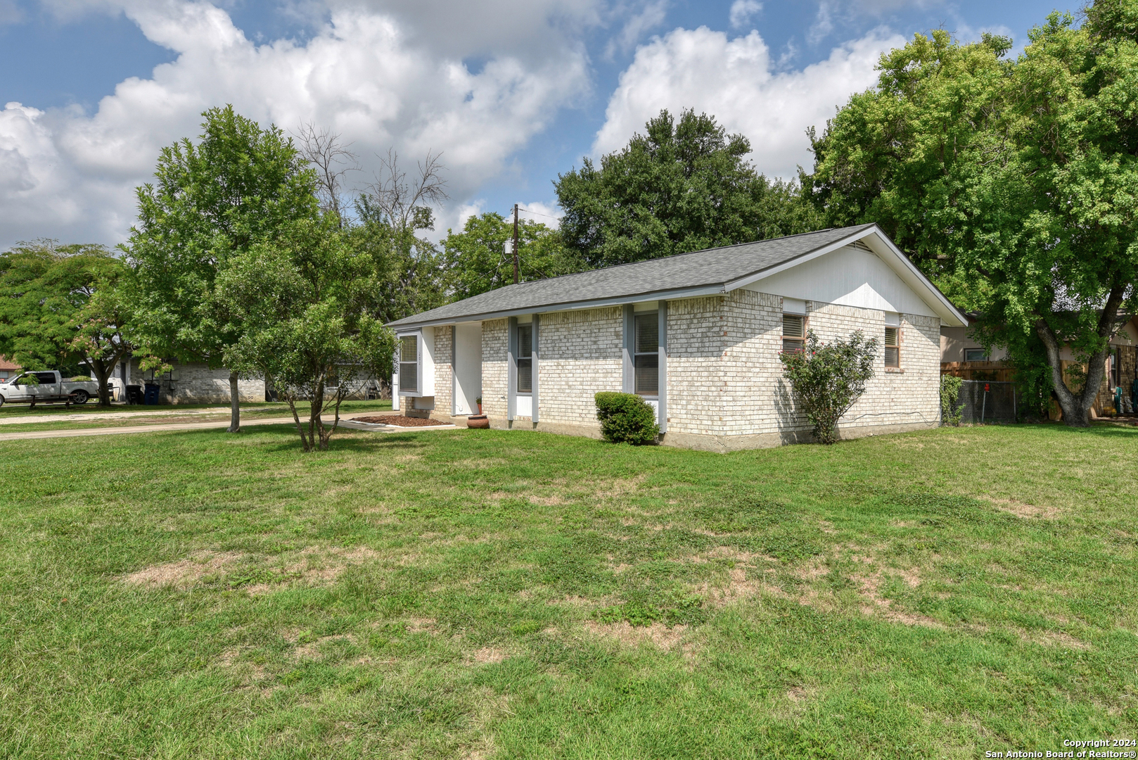 202 Glenbrook Drive New Braunfels TX 78130