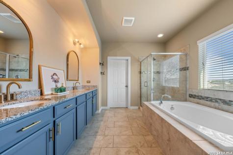25737 Two Springs San Antonio TX 78255