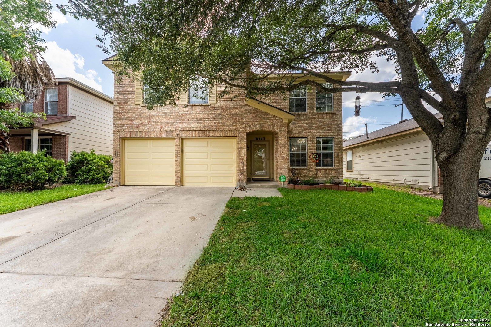 10243 Southcreek Converse TX 78109